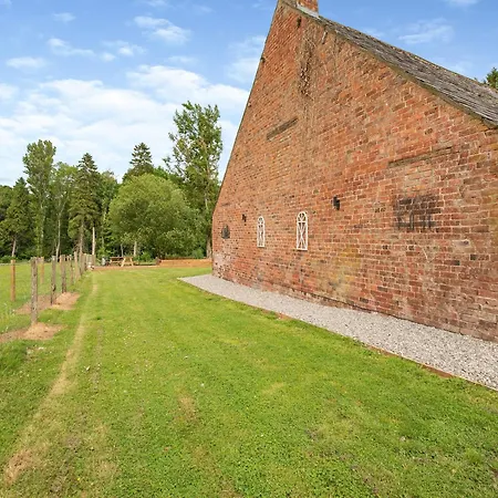 Holiday home The Coach House 1861 *
